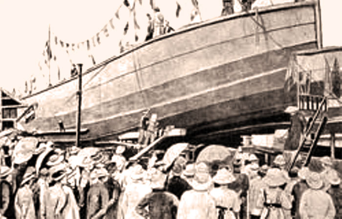 Năm 1919, công ty của Bạch Thái Bưởi đã tự đóng được tàu biển có trọng tải 600 tấn, mang tên Bình Chuẩn