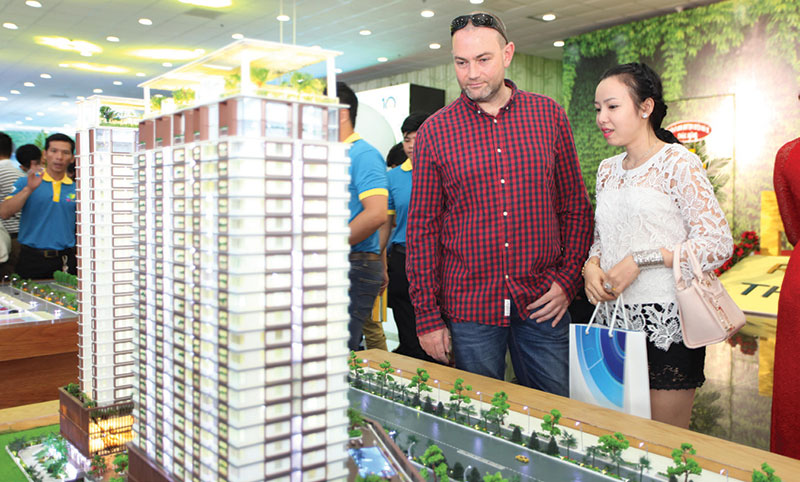 Vốn đổ vào bất động sản đang ở mức cao kỷ lục