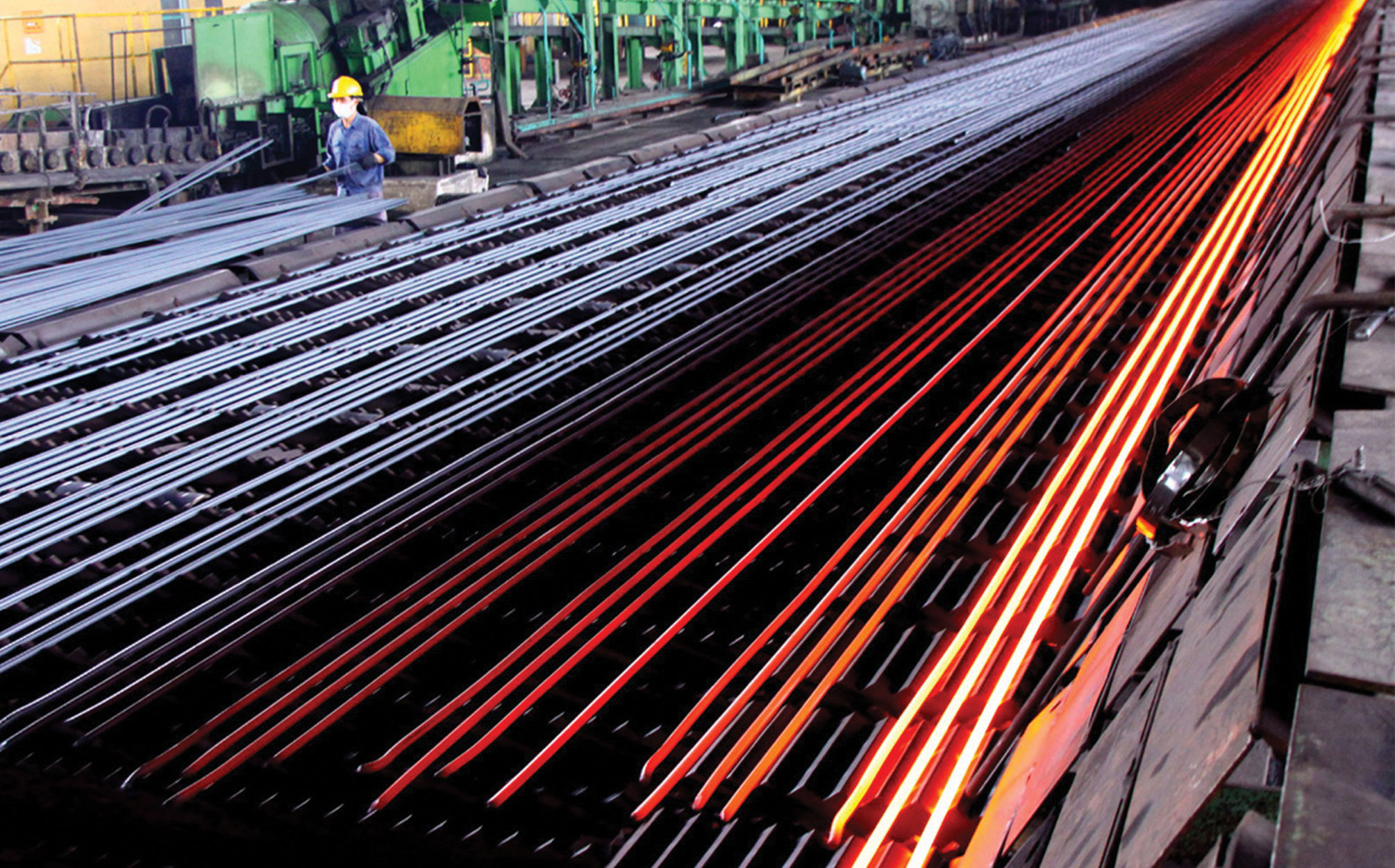 Đại biểu Quốc hội quan ngại mất cân bằng tài chính vì GDP tăng chậm, nợ phải trả tăng cao